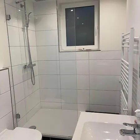 Lara Apartment *
